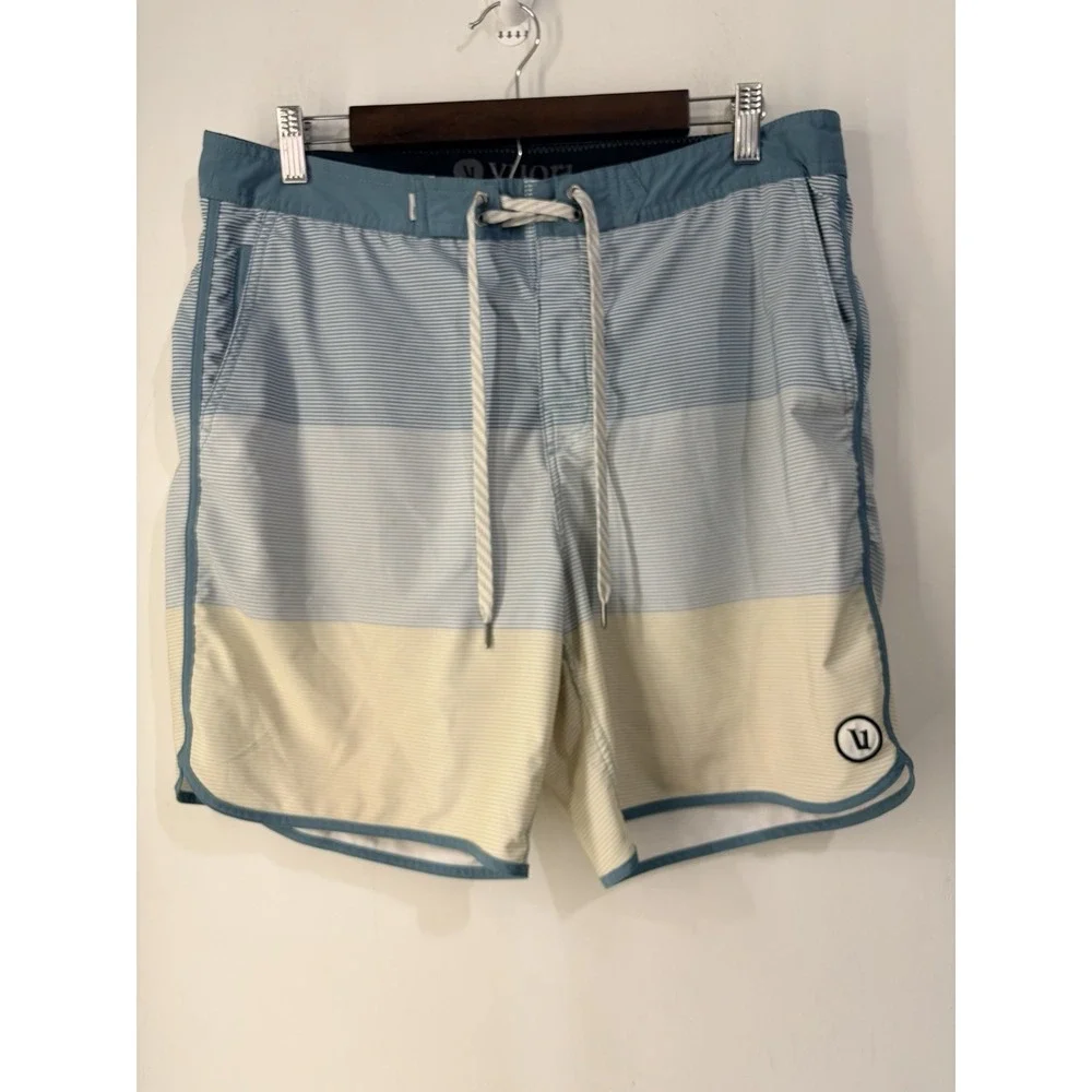 Vuori Men's Swim Board Shorts Blue Stripe Colorblock Drawstring Size 31